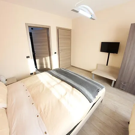 Zero35 Bed & Breakfast *