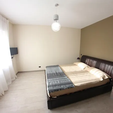 Zero35 Bed and Breakfast